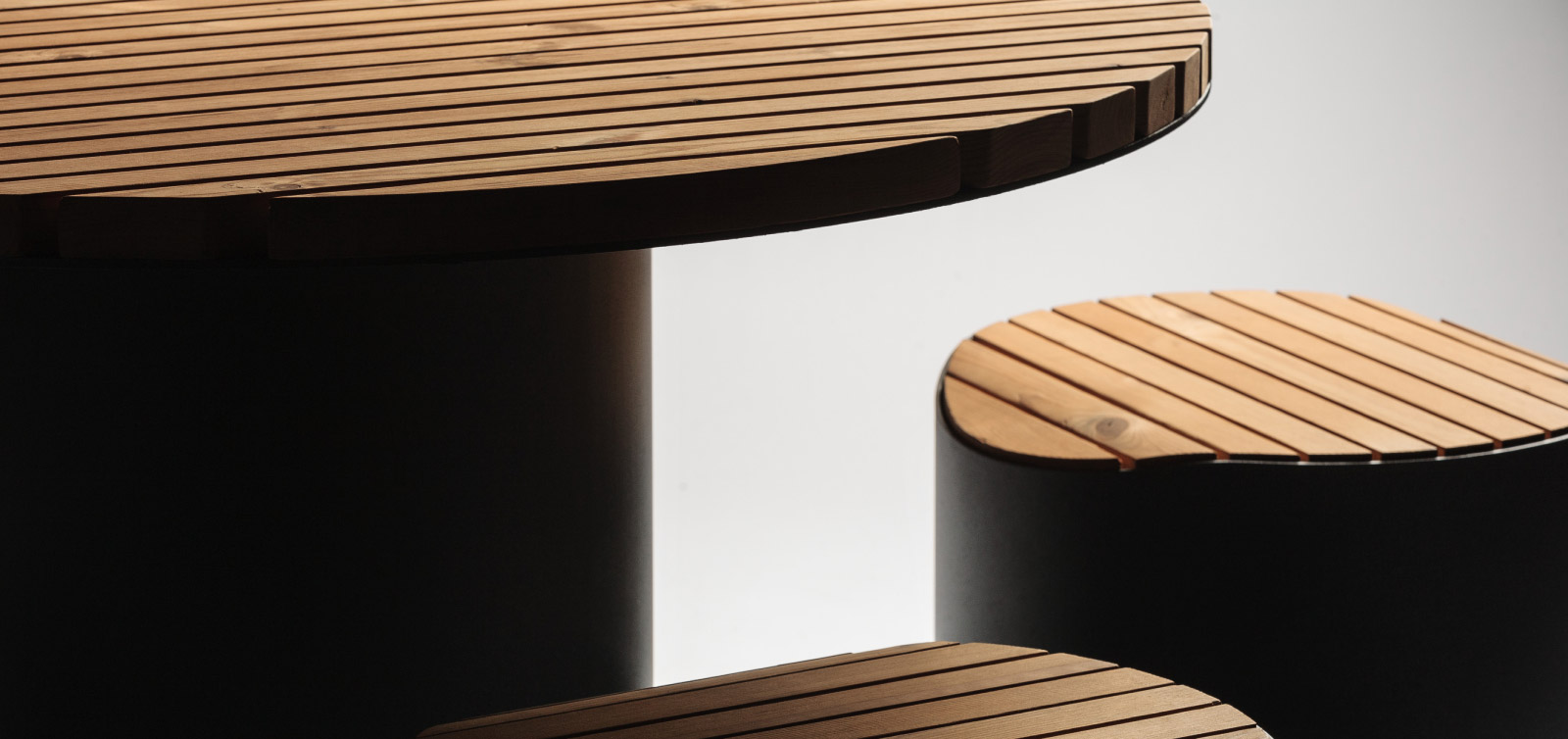 New collection TUB.<br />
Robust, minimalist and solid.